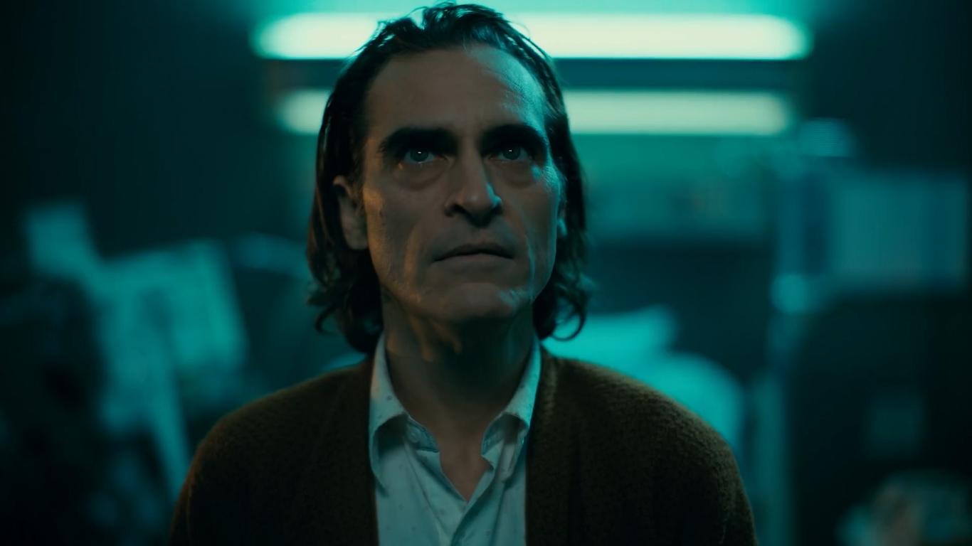 Joaquin Phoenix không làm khán giả thất vọng trong màn hoá thân thành Joker trong Joker 2019